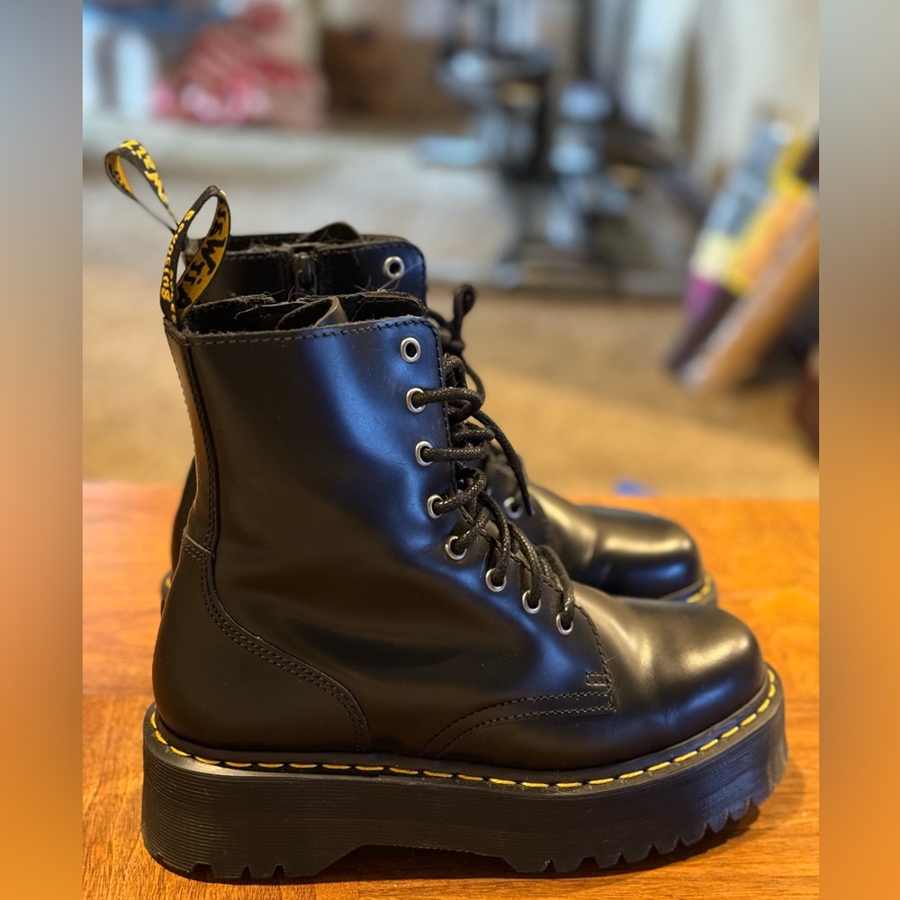 Dr. Martens Jadon Platform Boot